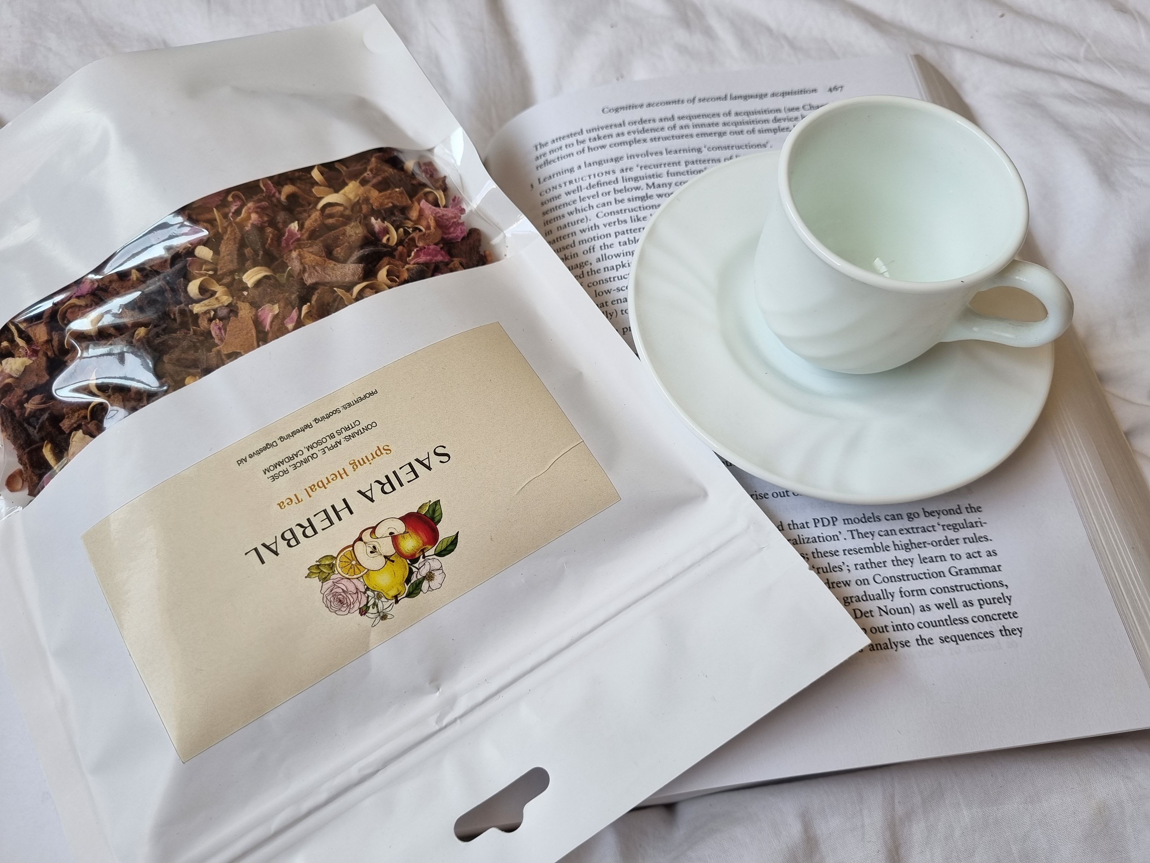 دمنوش گیاهی بهاره